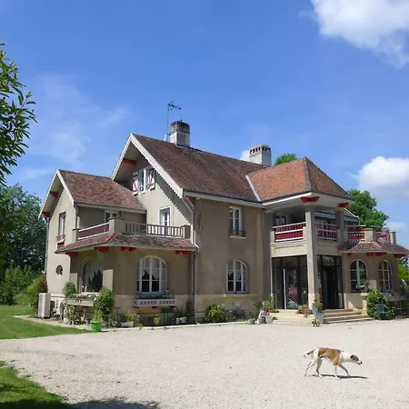 Domaine De L'arche De Rene 3* Sainte-Liviere